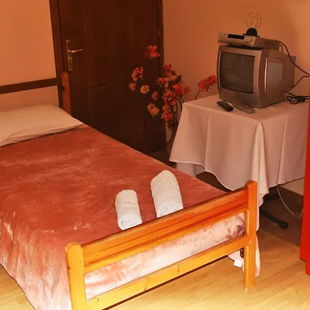 Hotel Restorant Viktoria Gjirokaster
